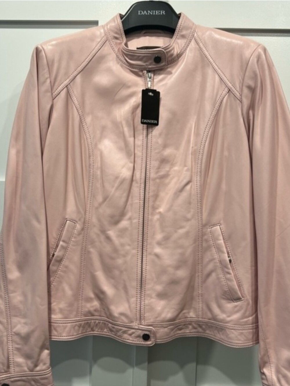 Danier Blush Pink Genuine Zippered Leather Moto Jacket SZ XL New With Tags $299